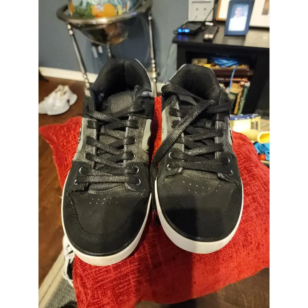 DC Pure Men's Skate Shoes Black/grey 9.5m